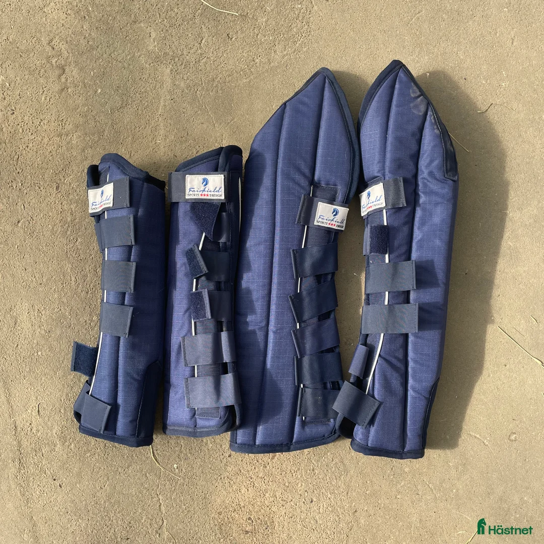 Benskydd hästutrustning till salu: Transportskydd från Fairfield  - Annons 1