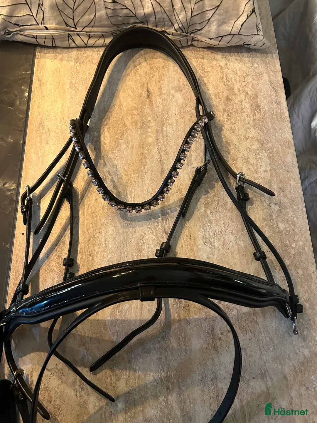 Träns hästutrustning till salu: Helt nytt dressyrträns från Dyon i Kungsgården - Annons 4