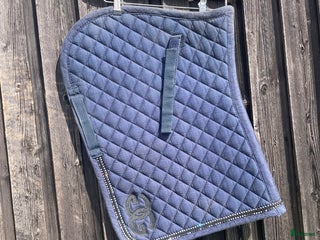 Schabrak & Vojlockar hästutrustning till salu: Fynda schabrak! i Sunne - Annons 18