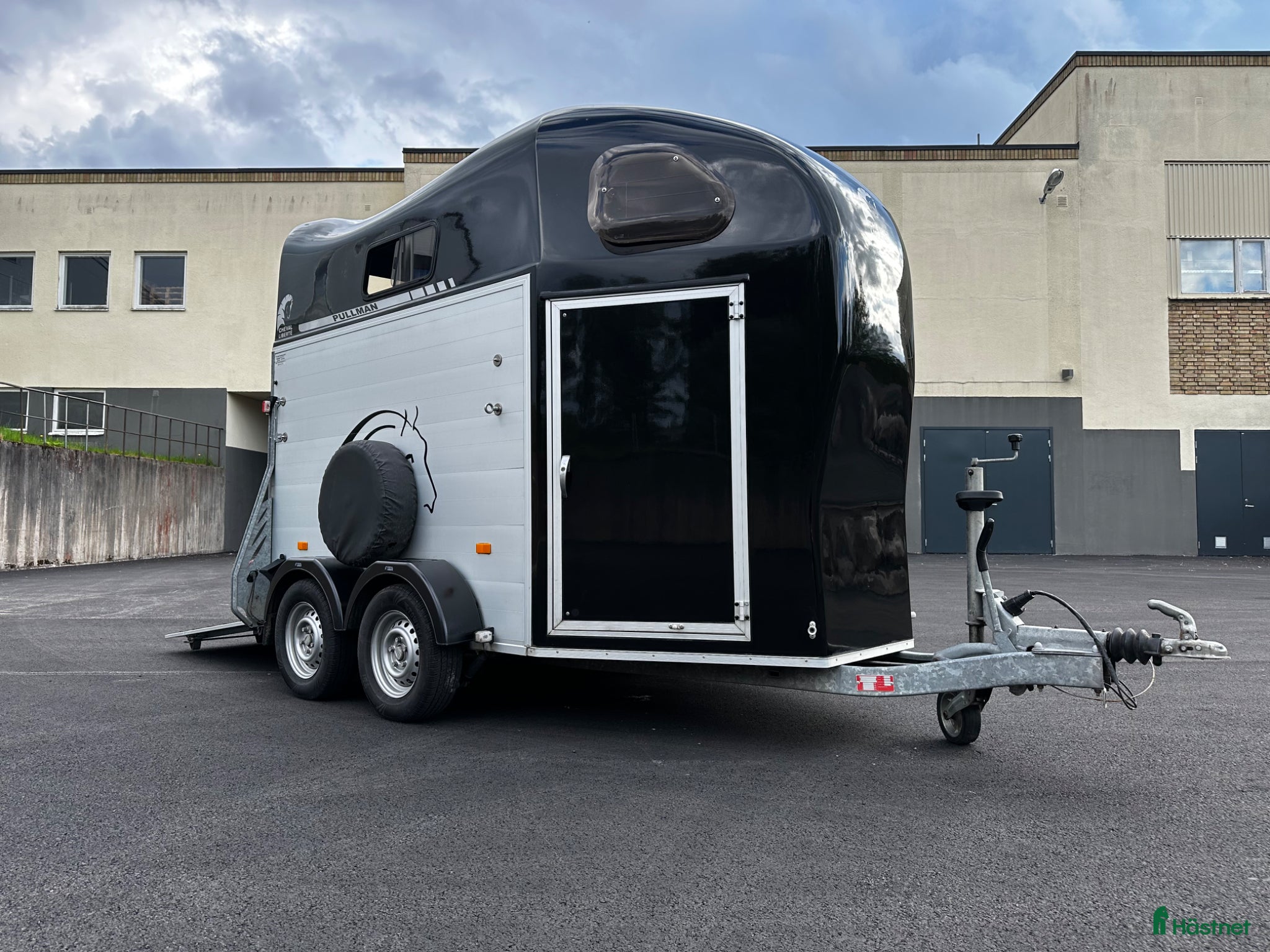 Hästtransporter  fordon & transport till salu: Fint Cheval Liberté Pullman v2 Aluminium  - Annons 1