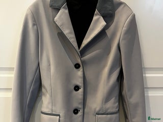 Jackor & Kavajer ryttarutrustning till salu: Cavalleria Toscana, Animo kavaj barn i Eslöv - Annons 1