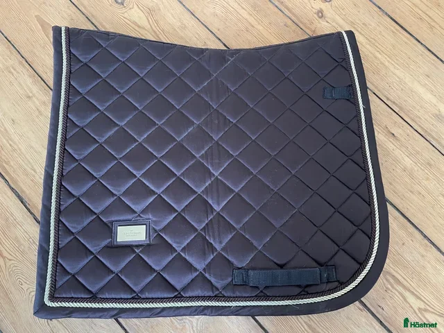 Schabrak & Vojlockar hästutrustning Dressyrschabrak equestrian stockholm i Åby - Annons 15