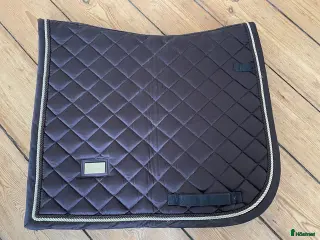 Schabrak & Vojlockar hästutrustning Dressyrschabrak equestrian stockholm i Åby - Annons 15