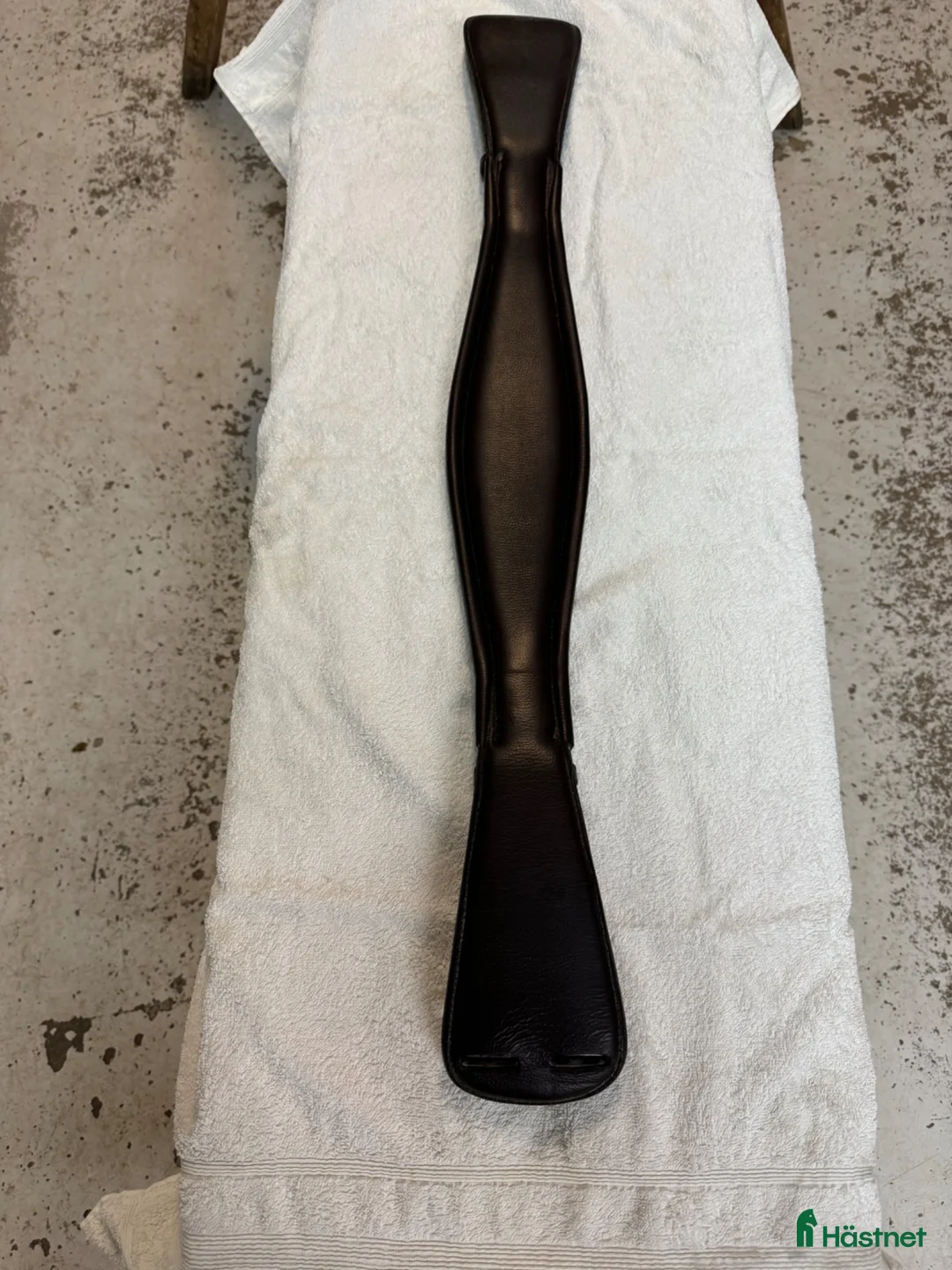 Sadeltillbehör hästutrustning till salu: Schleese Dressyrgjord 4 - Annons 2