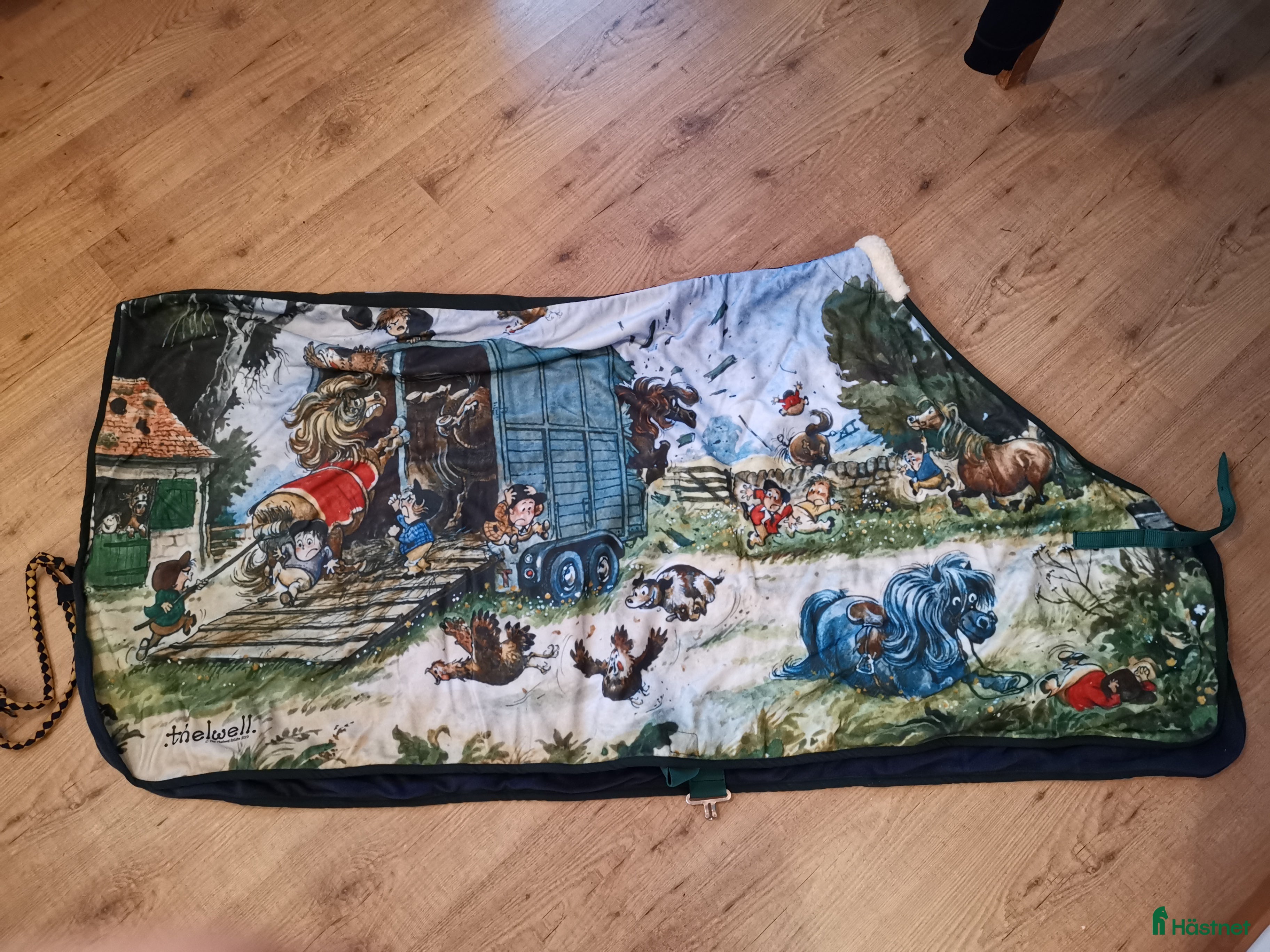 Täcken hästutrustning till salu: Fleece täcke  i Ludvika - Annons 9