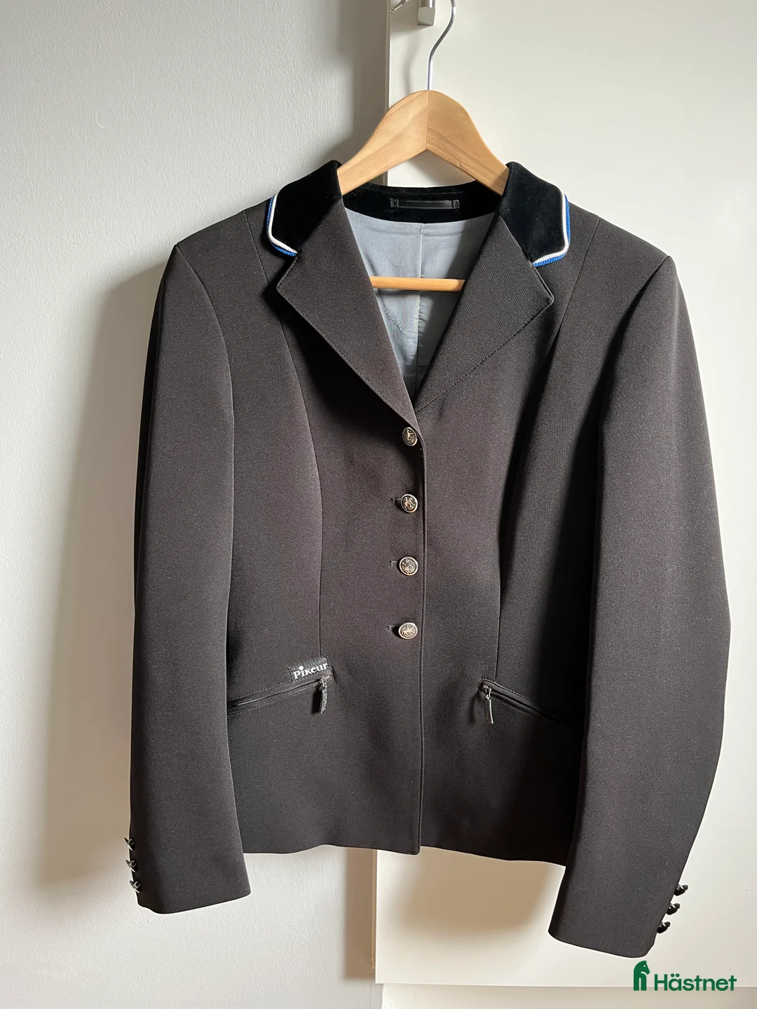 Jackor & Kavajer ryttarutrustning till salu: Tävlingskavaj från Pikeur, svart, 38 (mer som 36) - Annons 2