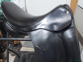 Sadlar hästutrustning till salu: Wellington Elite i Bräcke - Annons 1