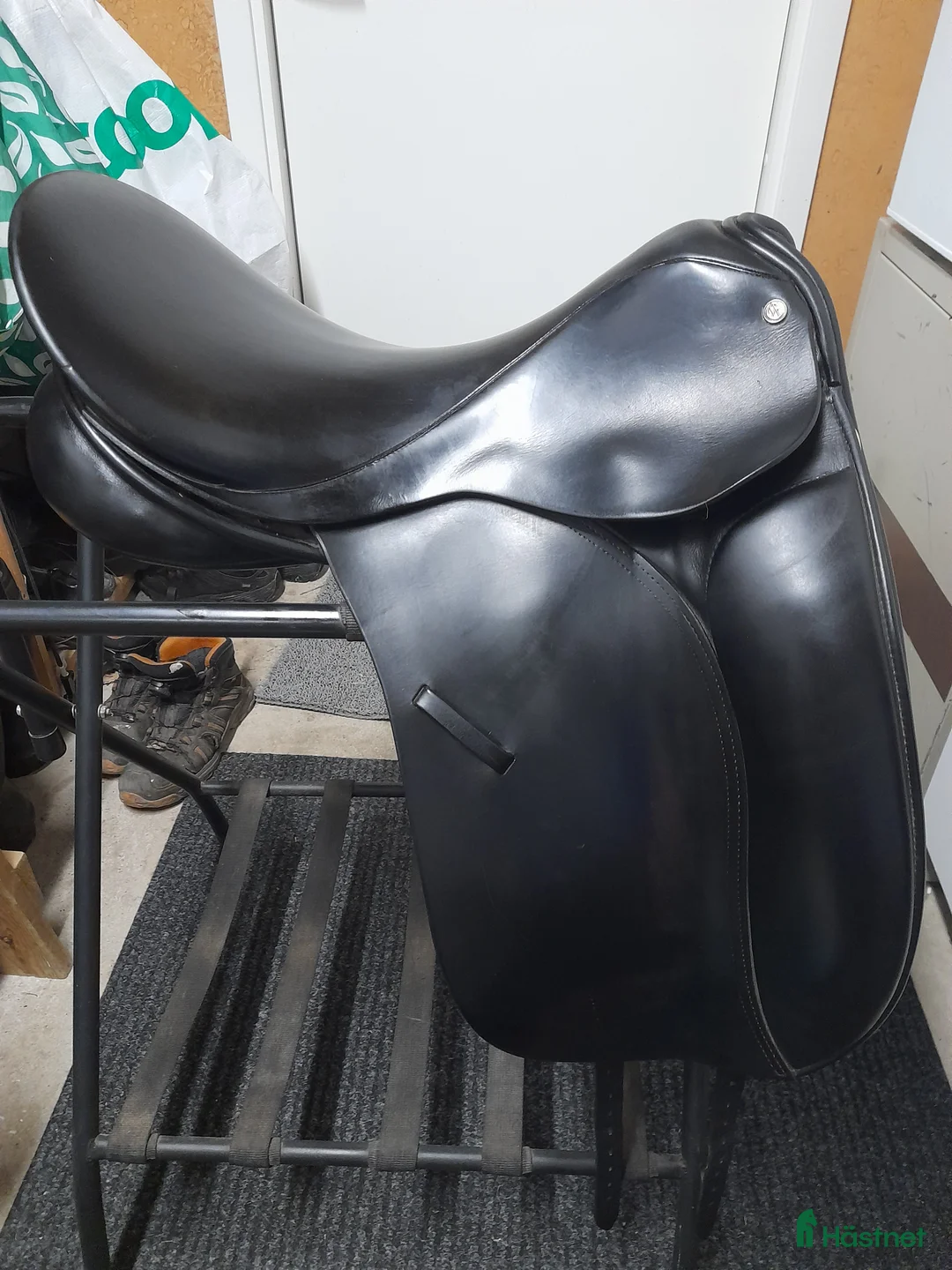 Sadlar hästutrustning till salu: Wellington Elite i Bräcke - Annons 1