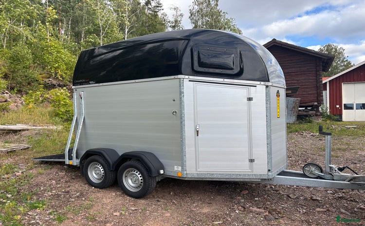 Hästtransporter  fordon & transport till salu i Rättvik - Annons 9