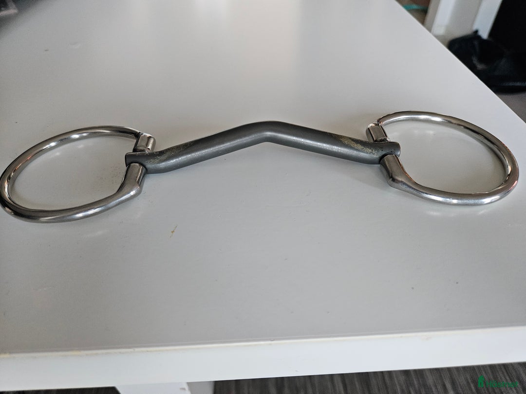 Bett hästutrustning till salu: Fager Sara 11,5 i Nyköping - Annons 1