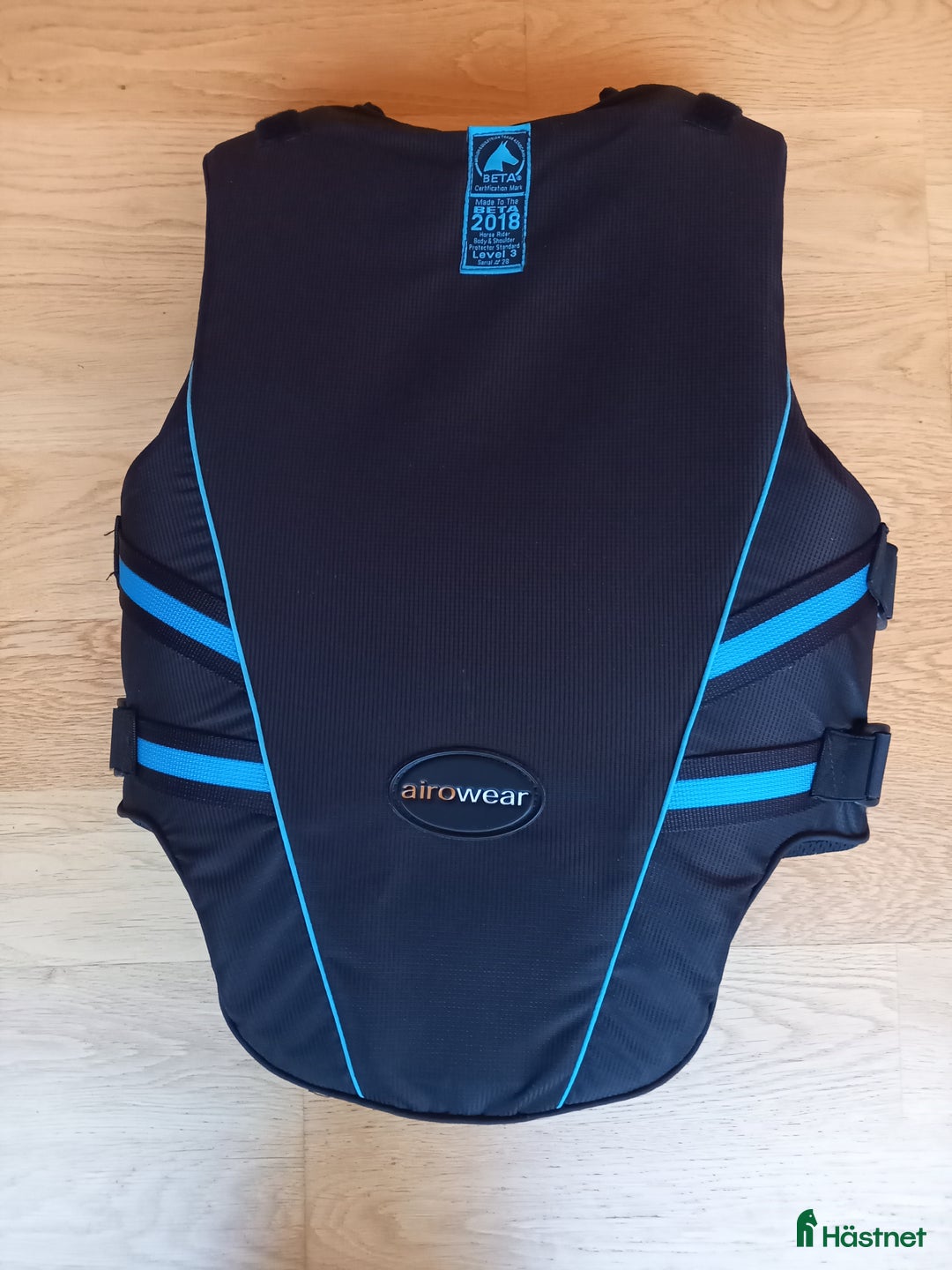 Säkerhetsvästar ryttarutrustning till salu: Säkerhetsväst i juniorstorlek i Strängnäs - Annons 2