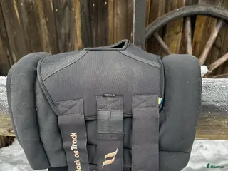 Övrig Hästutrustning hästutrustning till salu: Back On Track Hasskydd i Rättvik - Annons 1