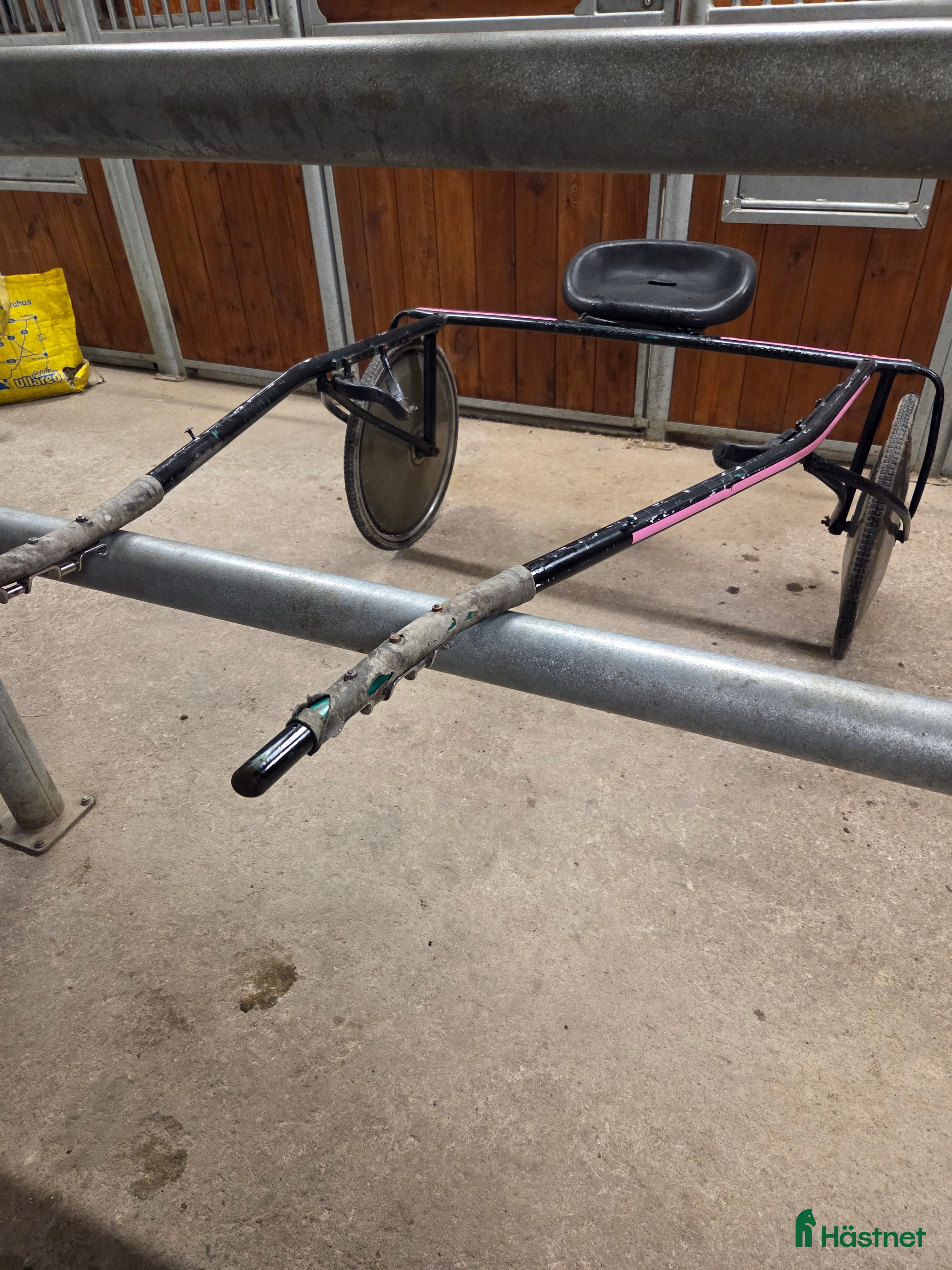 Körsulkys körning till salu: Lätt sulky till shettis  i Mariestad - Annons 8