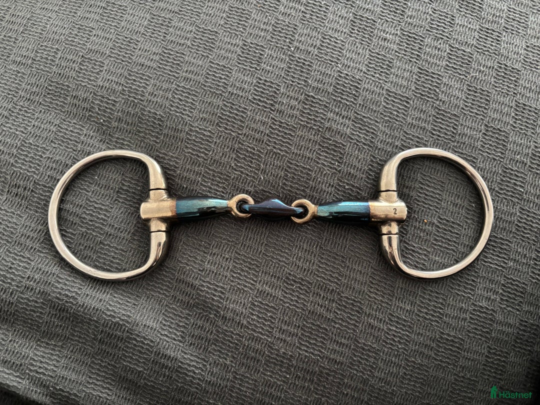 Bett hästutrustning till salu: Trust sweet iron 125 mm oanvänd i Hovås - Annons 1