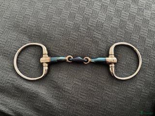 Bett hästutrustning till salu: Trust sweet iron 125 mm oanvänd i Hovås - Annons 2