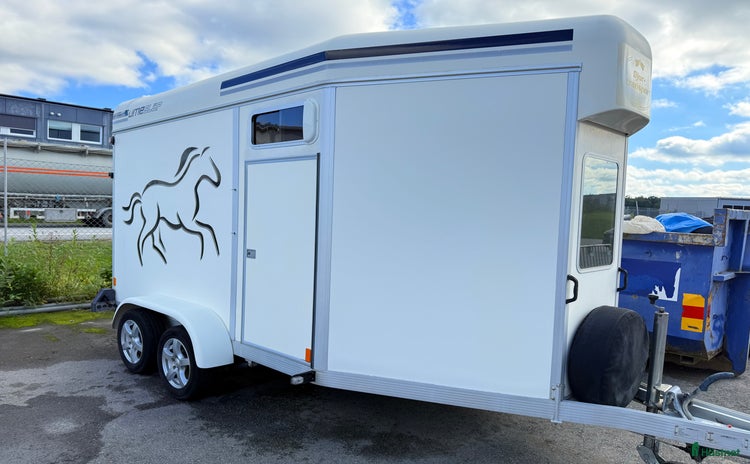 Hästtransporter  fordon & transport till salu i Hallstavik - Annons 14