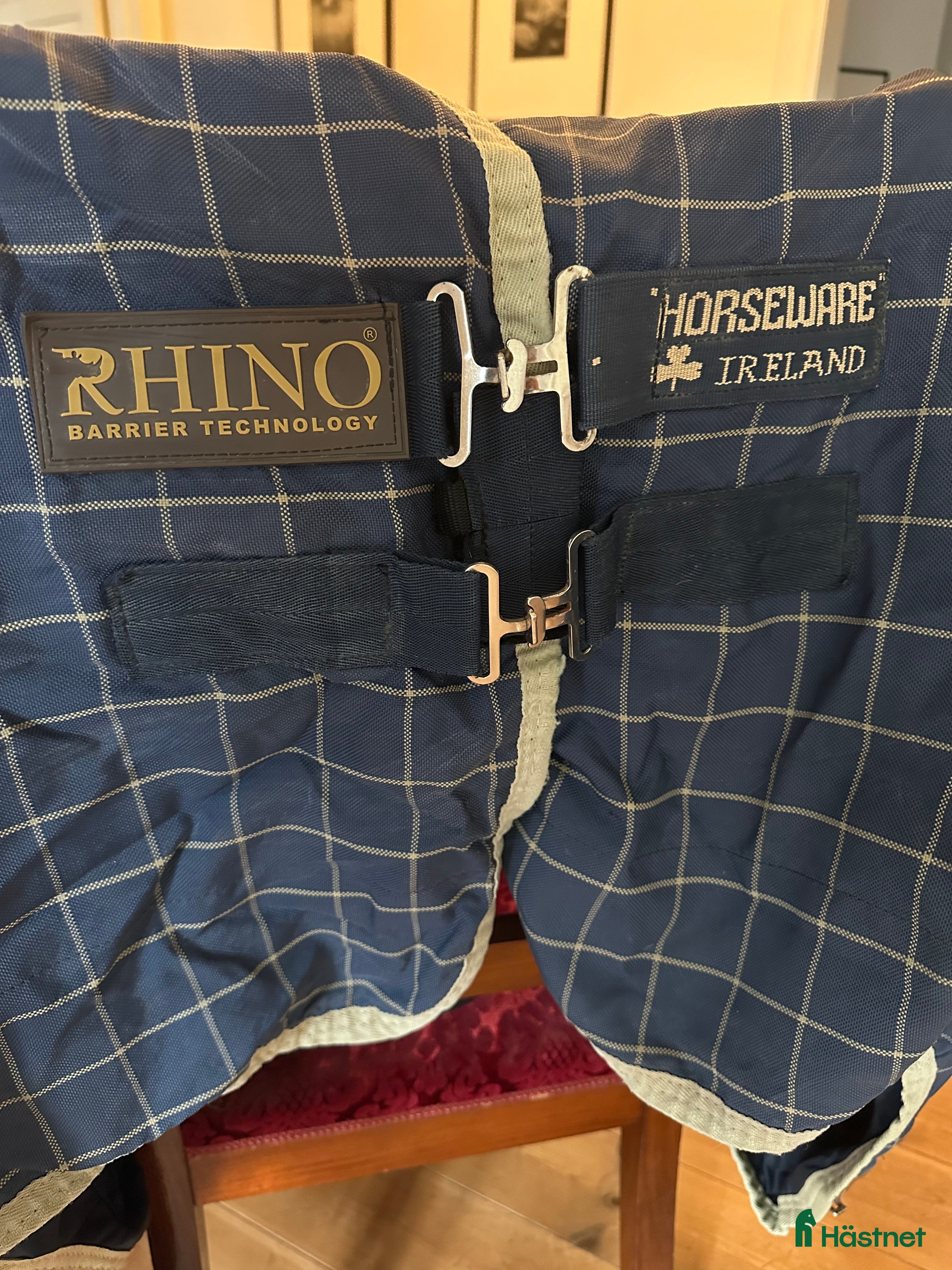 Täcken hästutrustning till salu: Horseware Rhino med hals 0gr i Uppsala - Annons 2