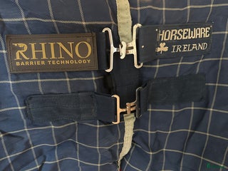 Täcken hästutrustning till salu: Horseware Rhino med hals 0gr i Uppsala - Annons 23
