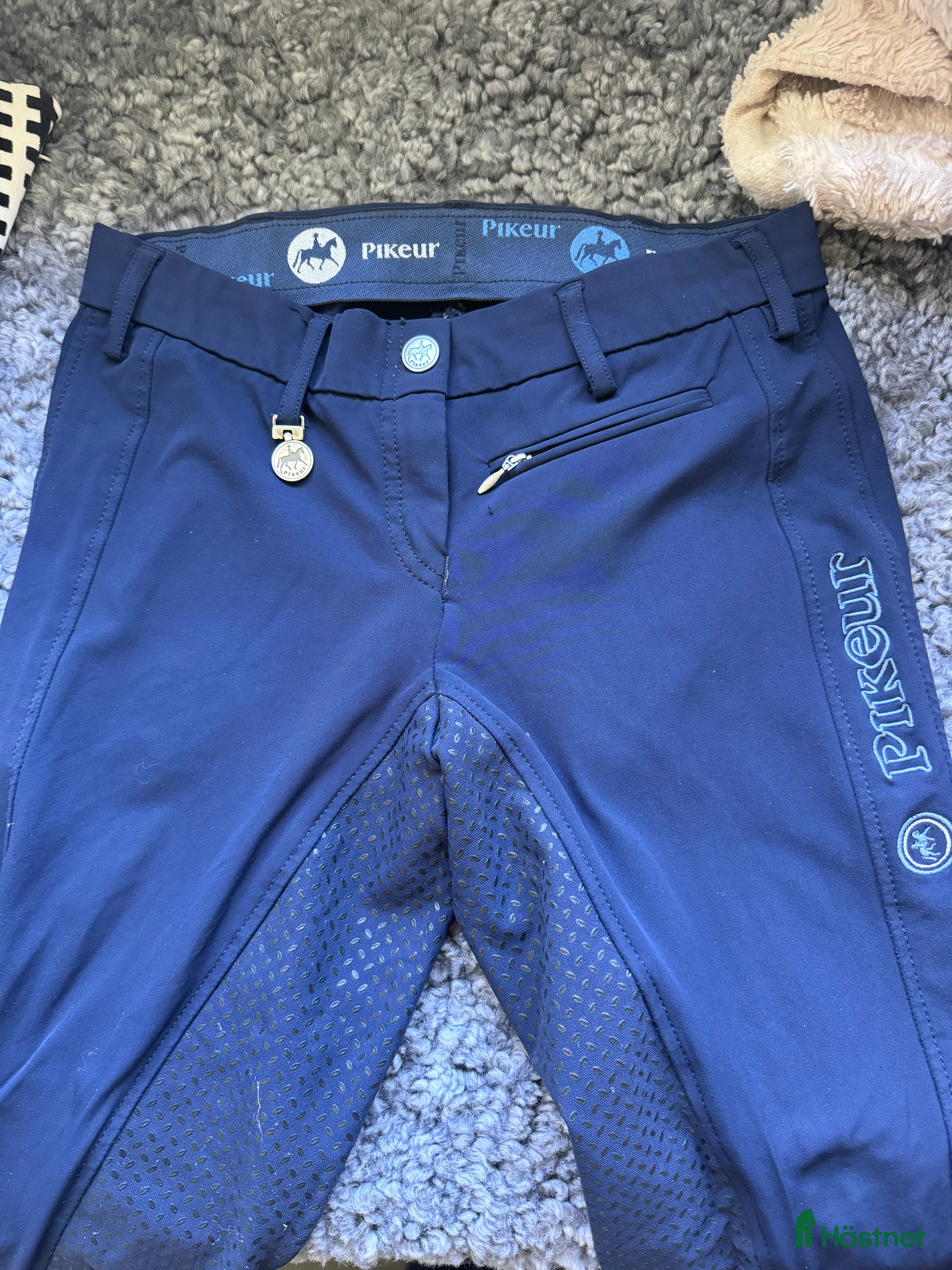 Ridbyxor ryttarutrustning till salu: Pikeur ridbyxor  i Skövde - Annons 5