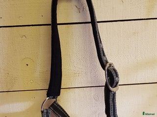 Övrig Hästutrustning hästutrustning till salu: Svart/grå grimma i Nora - Annons 7