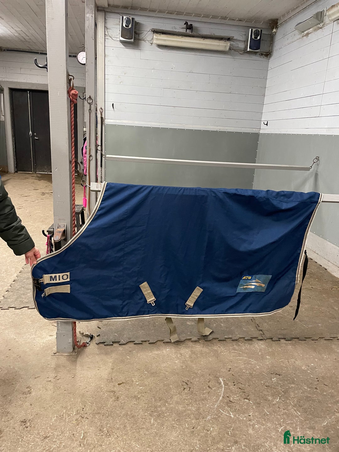 Täcken hästutrustning till salu: Säljer detta täcke i Norrtälje - Annons 1