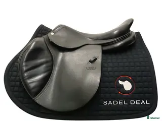 Sadlar hästutrustning CWD SE02 17,5" 3C i Upplands Väsby - Annons 21