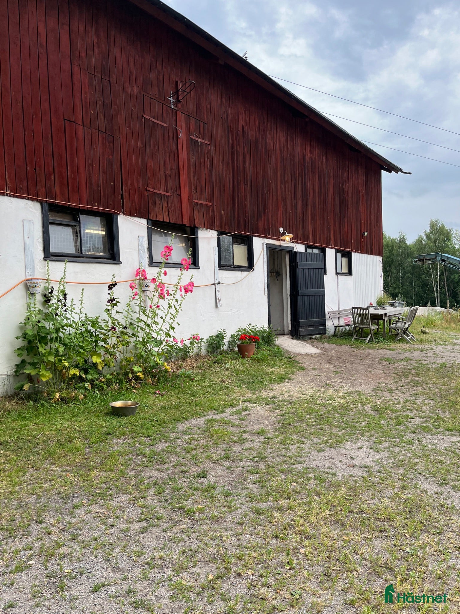  stallplats LEDIGA STALLPLATSER – LÖSDRIFT & BOX I JORDBRO - Annons 5