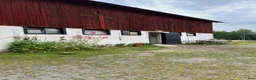  stallplats finnes: LEDIGA STALLPLATSER – LÖSDRIFT & BOX I JORDBRO i Jordbro - Annons 1