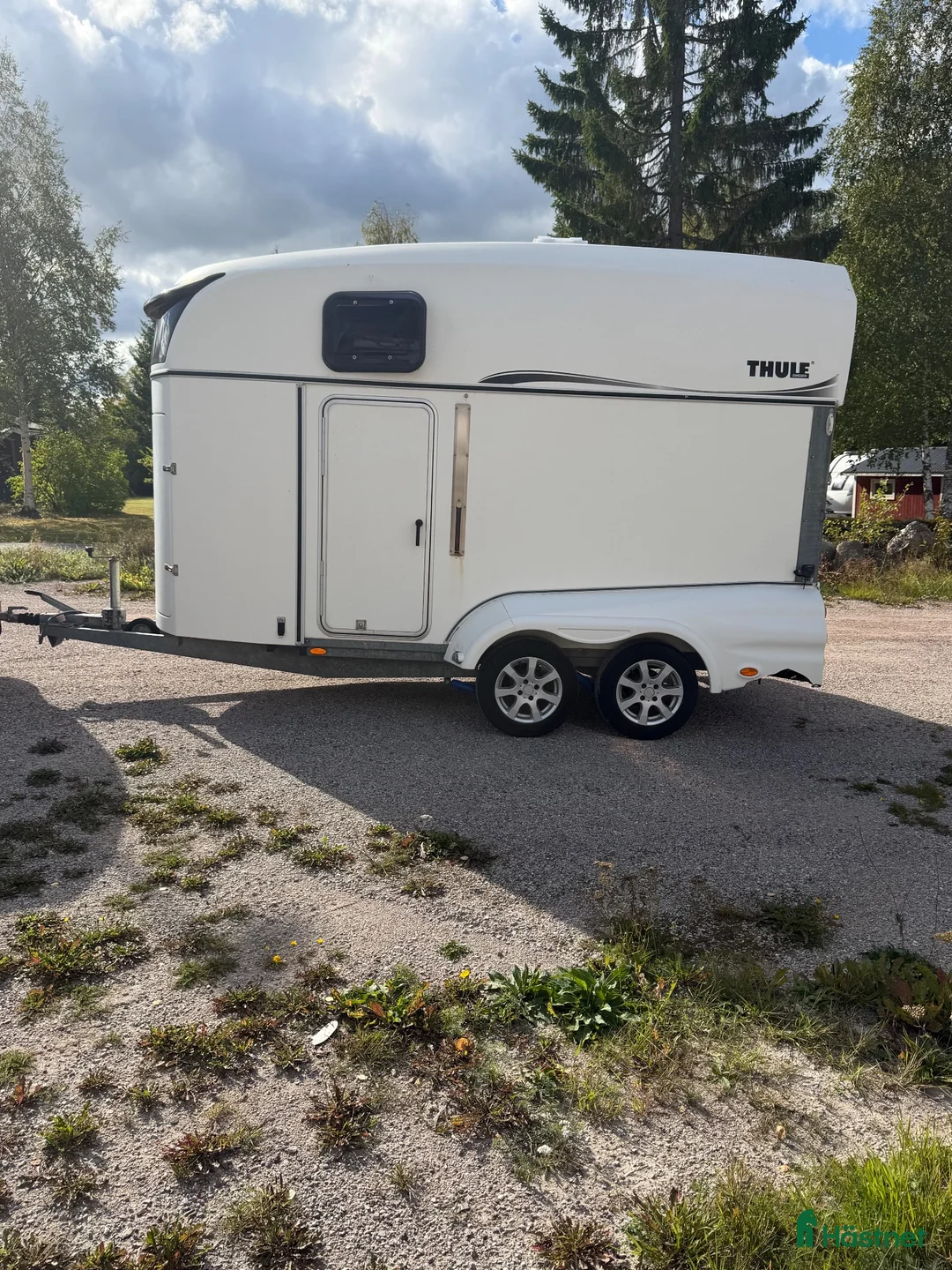 Hästtransporter  fordon & transport till salu: Thule premium grand prix - Annons 2