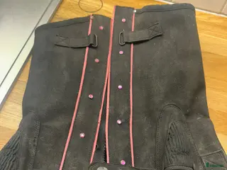 Övrigt Ridkläder ryttarutrustning till salu: Super söta short shaps för flicka - Annons 1