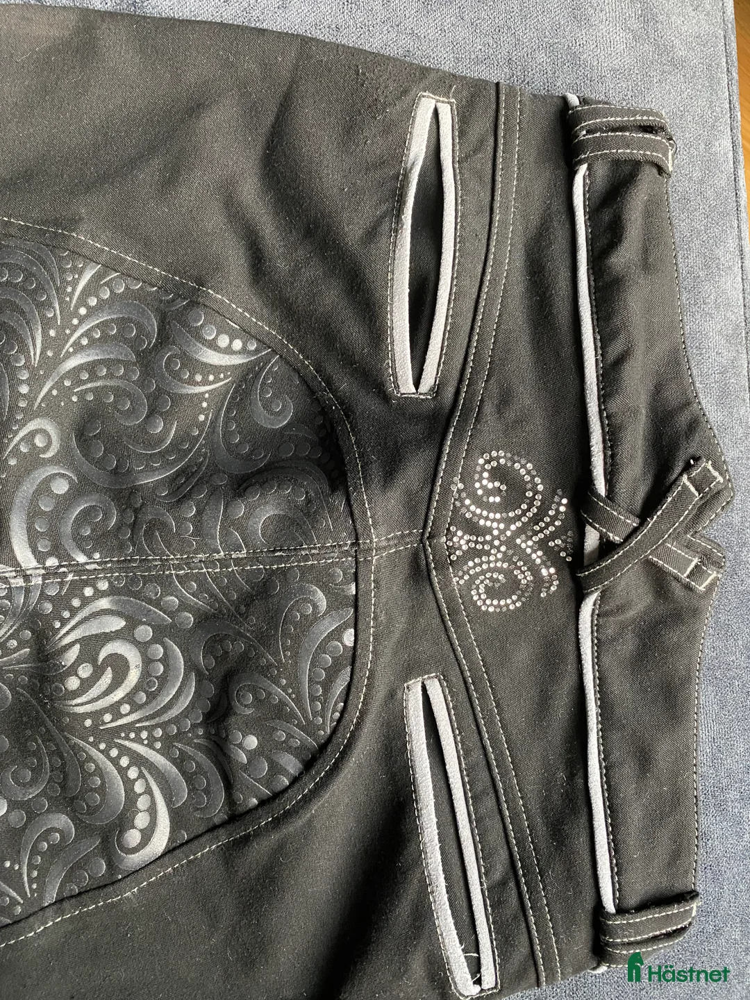 Ridbyxor ryttarutrustning till salu: Ridbyxor helskodda  i Jönköping - Annons 2