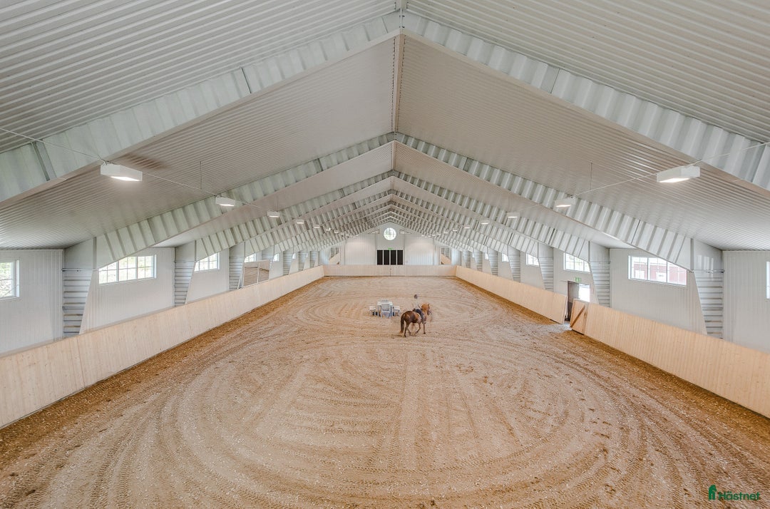  hästgårdar till salu: Charmigt stall i lantlig idyll, vackert renoverat! i Edsbro - Annons 6