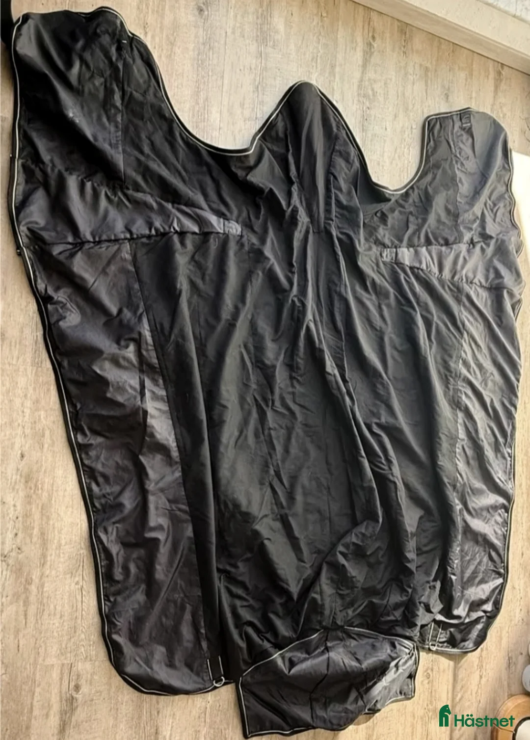 Täcken hästutrustning till salu: Regntäcke Brianna BoT 155cm - Annons 2