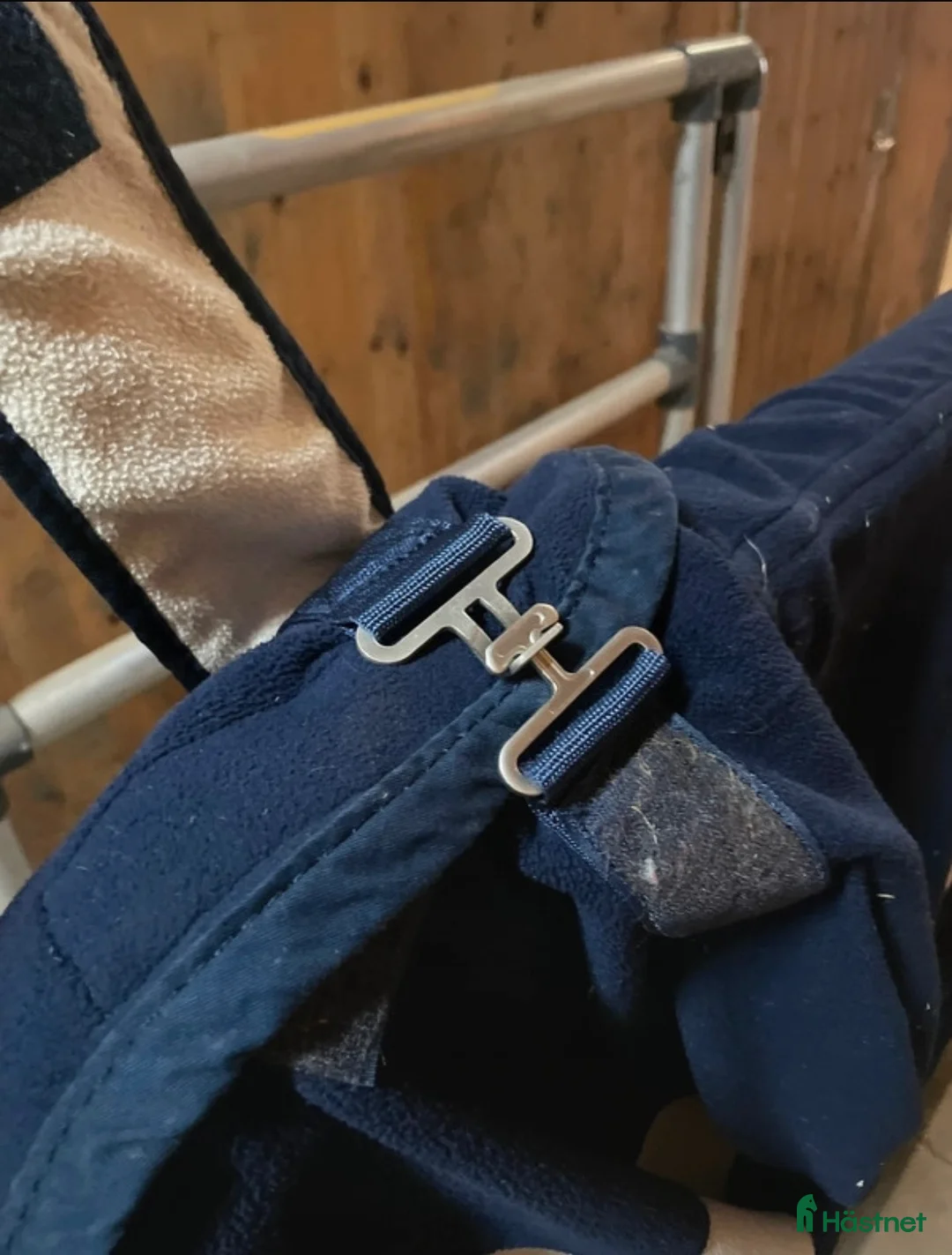 Täcken hästutrustning till salu: Scape Sports fleecetäcke, 135 cm - Annons 4
