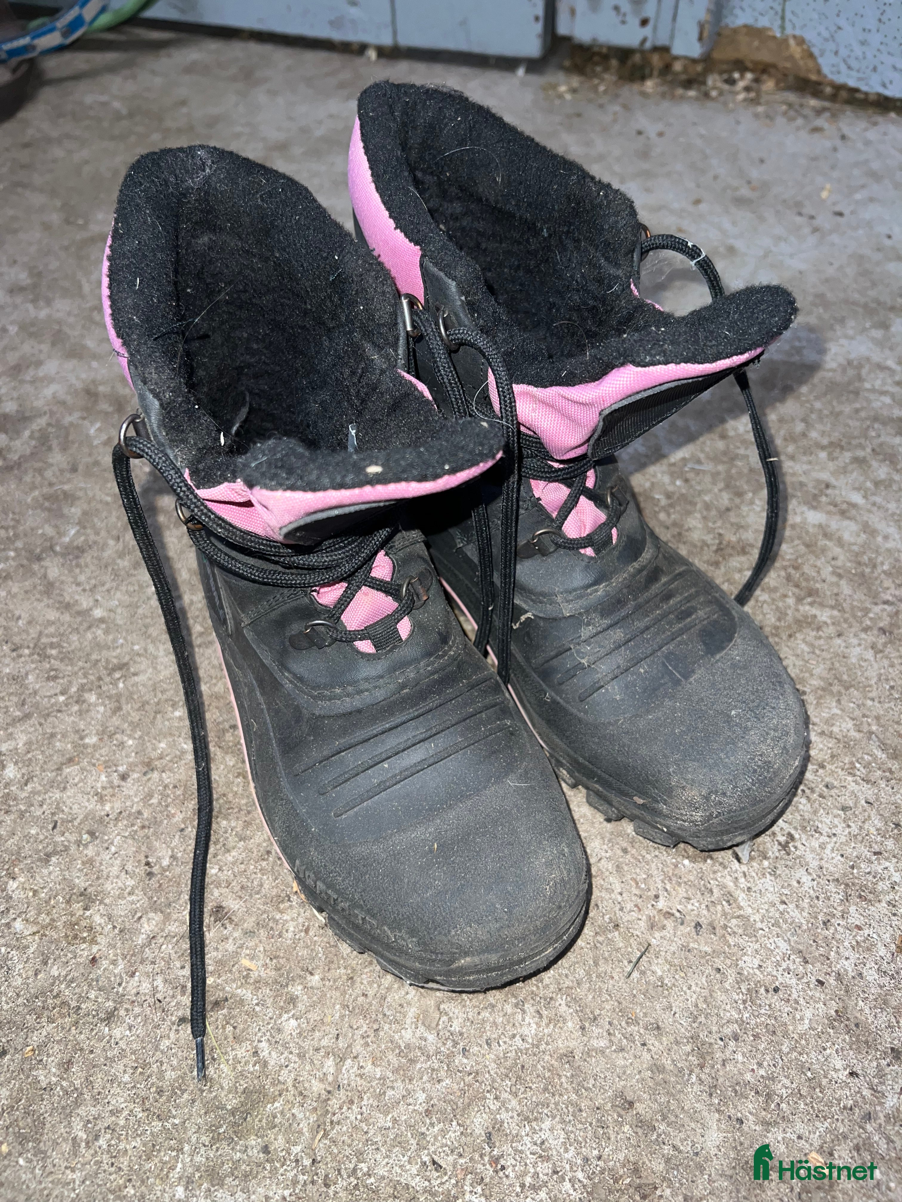 Ridstövlar ryttarutrustning till salu: Vinterskor i Växjö - Annons 9