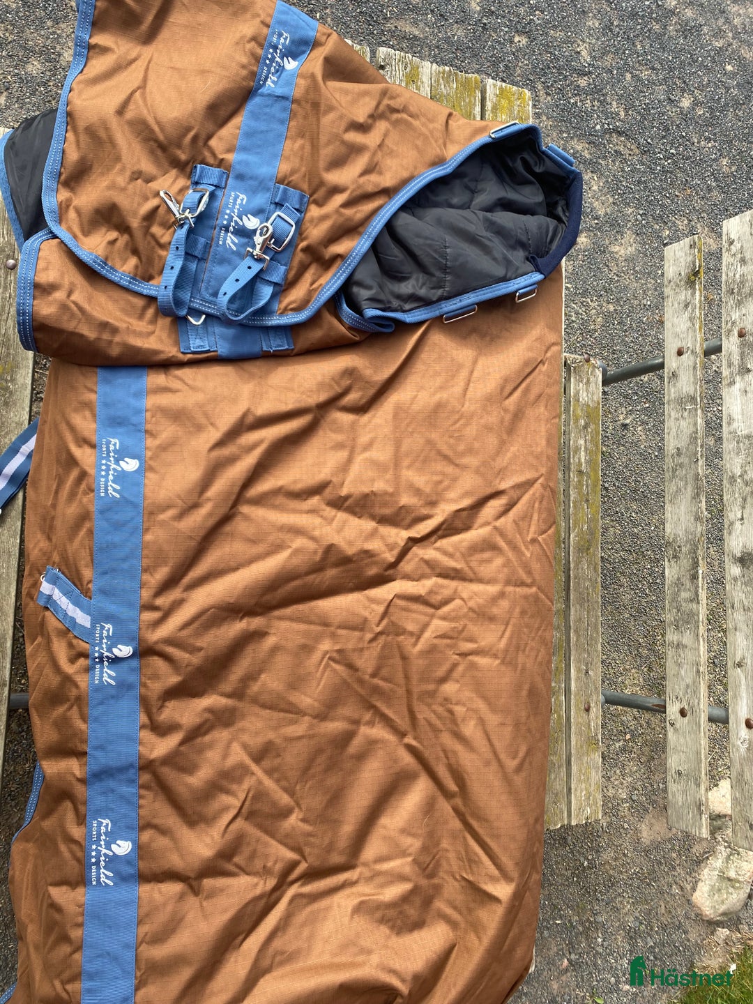 Täcken hästutrustning till salu: Täcken i Huskvarna - Annons 7