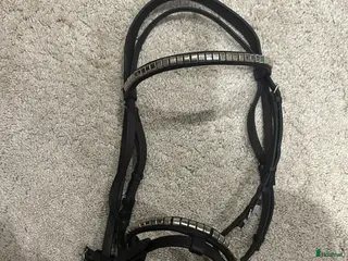 Träns hästutrustning Mörkbrunt träns strl Cob i Enhörna - Annons 23