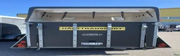 Hästtransporter  fordon & transport till salu: Välskött Christ- sadelkammare plastgolv LED-belysn - Annons 14