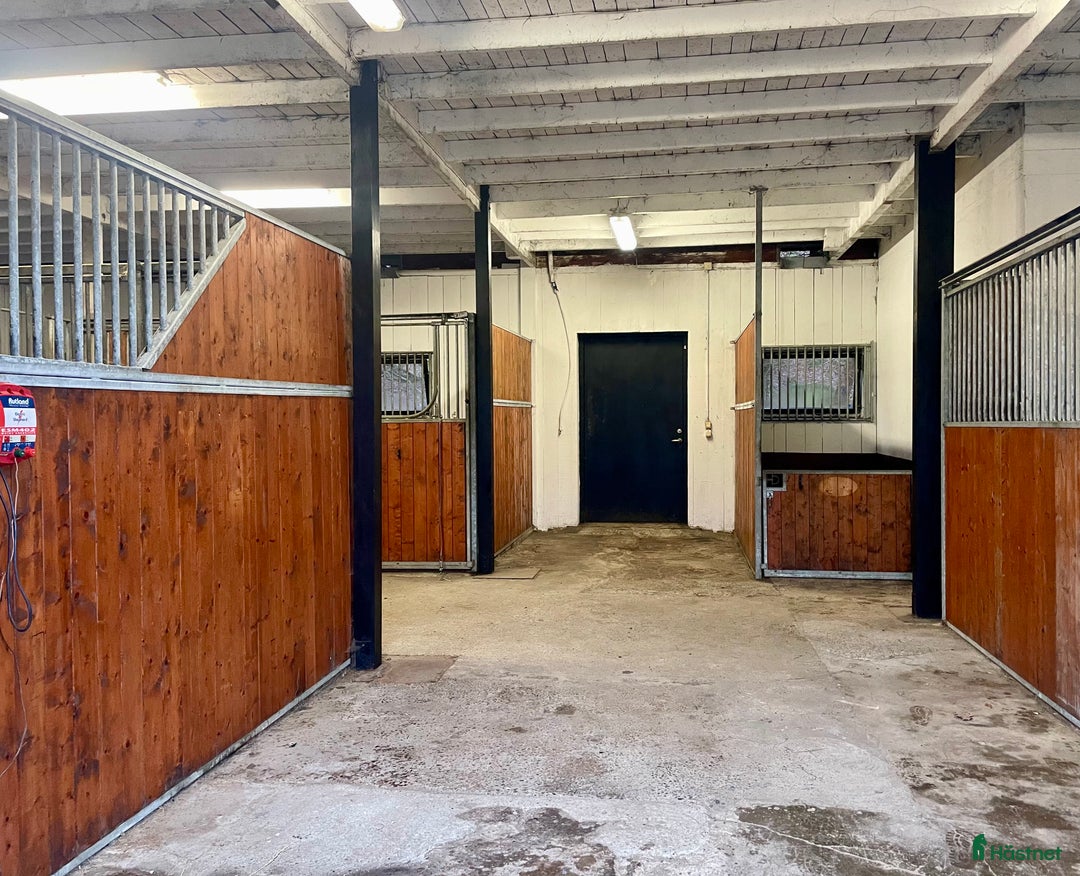  stallplats finnes: Boxar/stalldel/ Lägenhet uthyres  i Lindome - Annons 2