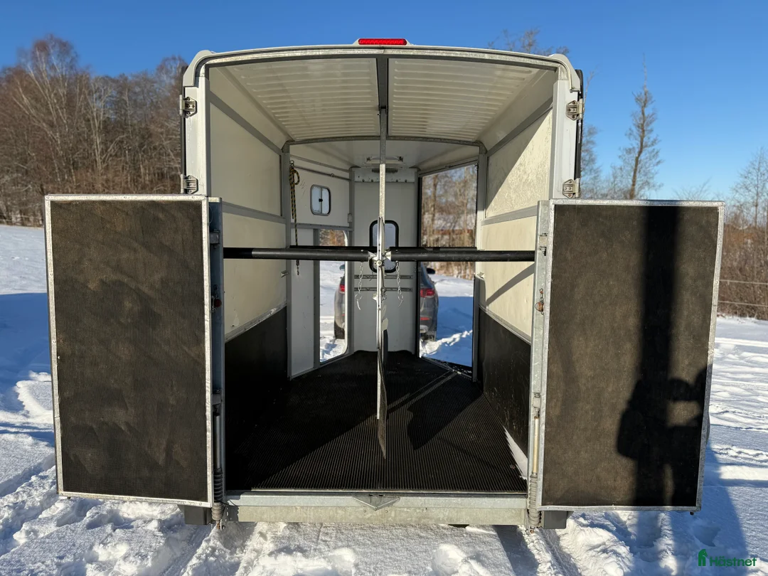 Hästtransporter  fordon & transport till salu: Ifor Williams HB511 med frontutlastning, 2016 i Laholm - Annons 10