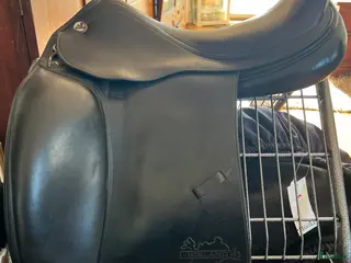 Sadlar hästutrustning Prestige D1 Island säljes. i Täby - Annons 2