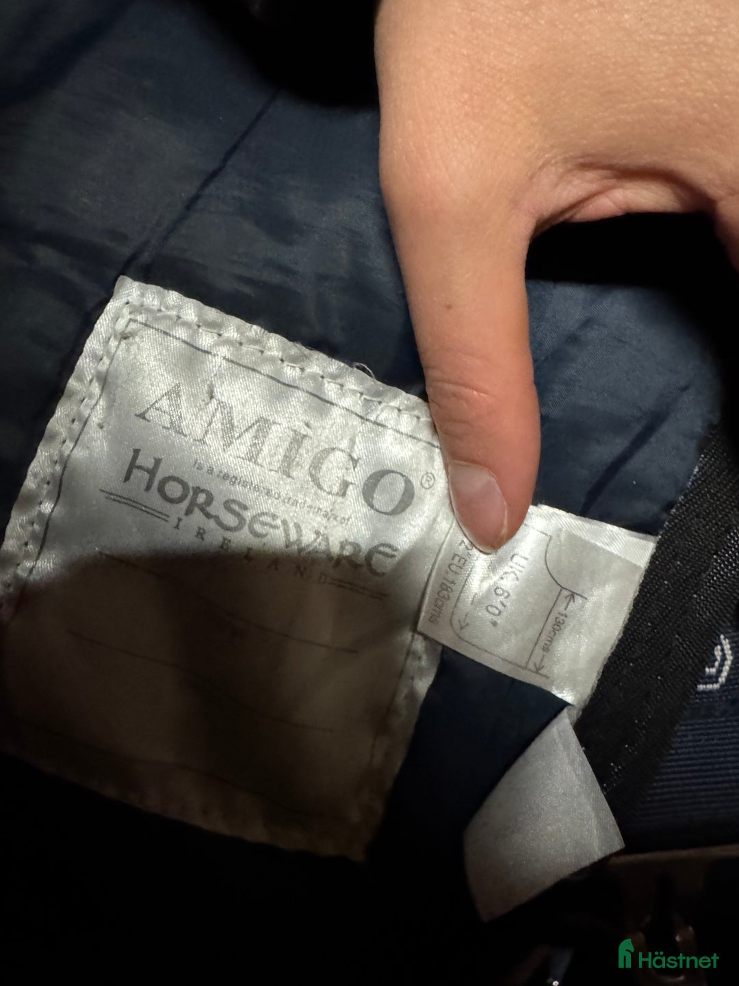 Täcken hästutrustning till salu: Horseware amigo 450g  i Järna - Annons 5