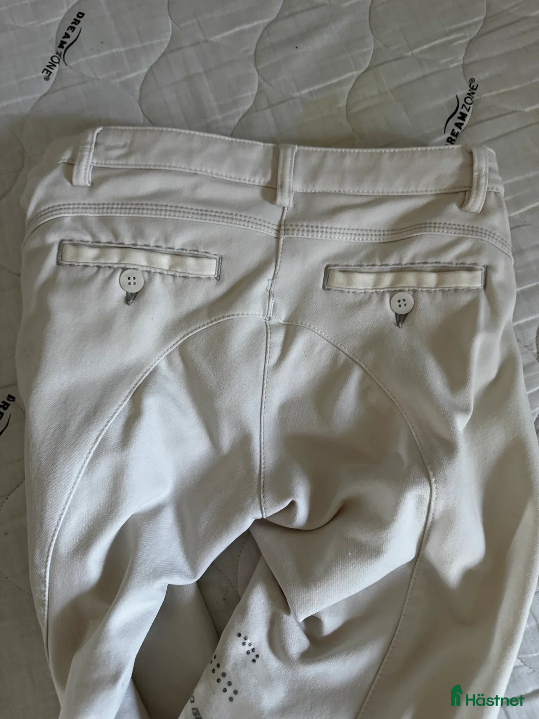 Övrigt Ridkläder ryttarutrustning till salu: Tävlingskläder i Motala - Annons 3