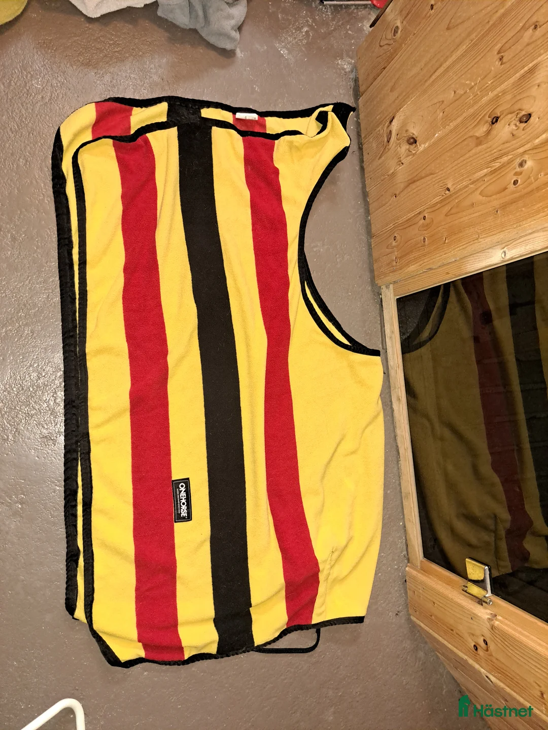 Täcken hästutrustning till salu: Skritt täcke i Näsum - Annons 3