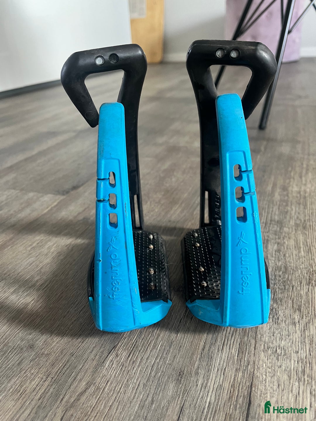 Stigbyglar hästutrustning till salu: Freejump i Oskarshamn - Annons 2