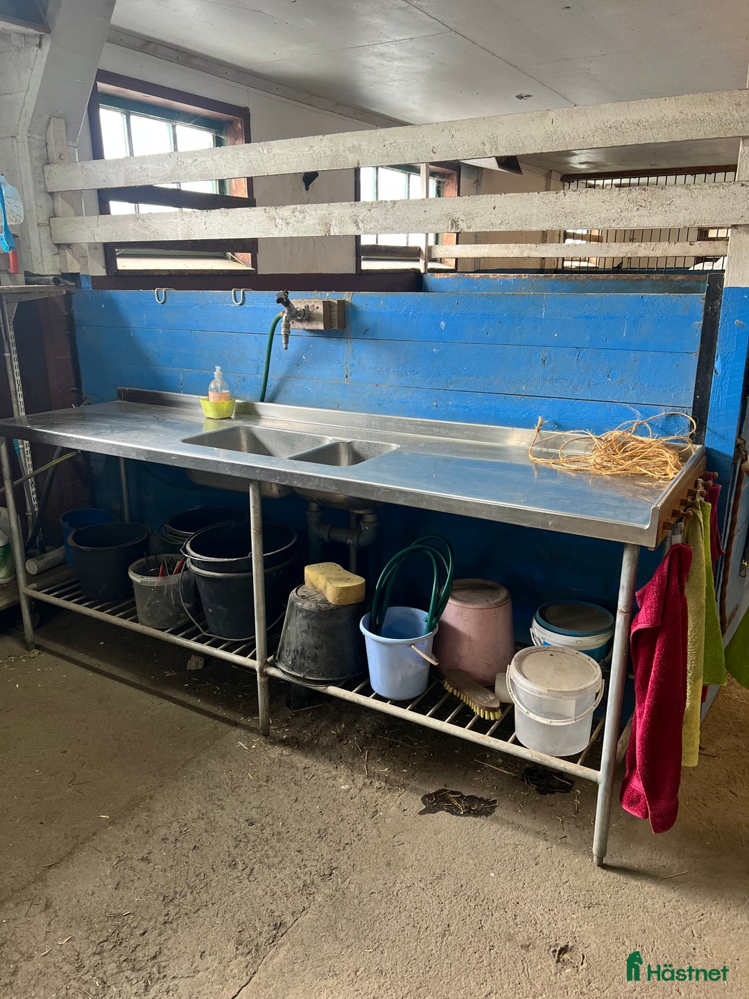  stallplats finnes: Stallplats i litet stall utanför Örsundsbro i Örsundsbro - Bild 7