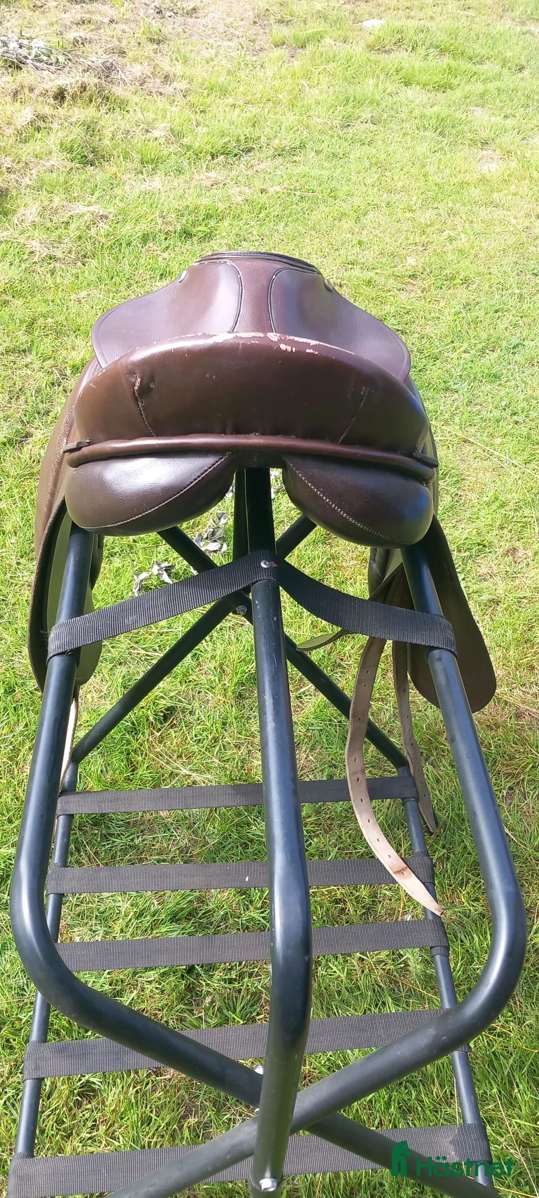 Sadlar hästutrustning till salu: Dressyr sadel i Arvika - Annons 2