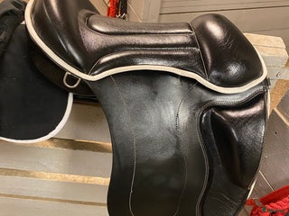 Sadlar hästutrustning till salu: Taur gaiter III i Färila - Annons 8