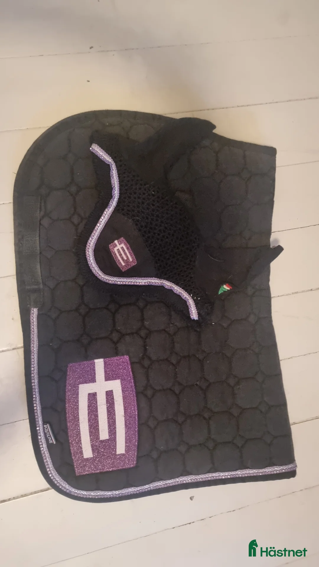 Schabrak & Vojlockar hästutrustning till salu: schabrak, huvor, benskydd och pannband i Osby - Annons 1