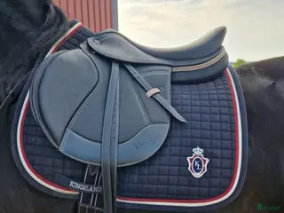Sadlar hästutrustning Ikonic Light Allround i Axvall - Annons 9